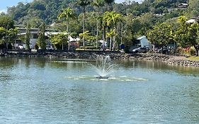 Relax At Trinity Beach Getaway, Blue Lagoon, Trinity Beach